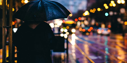 kaiyun中国官方网站-_水上滑板极限秀：冲破浪花的极速狂飙_，水上滑板叫什么运动